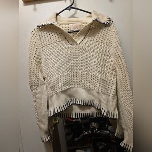 Francesca's Collections Cream V-Neck Sweater